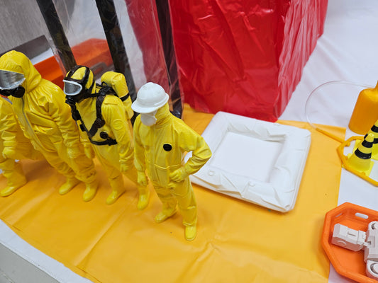 Modelo Didáctico de Atención de Emergencias Químicas – Kit Hazmat Escala 1:6,6