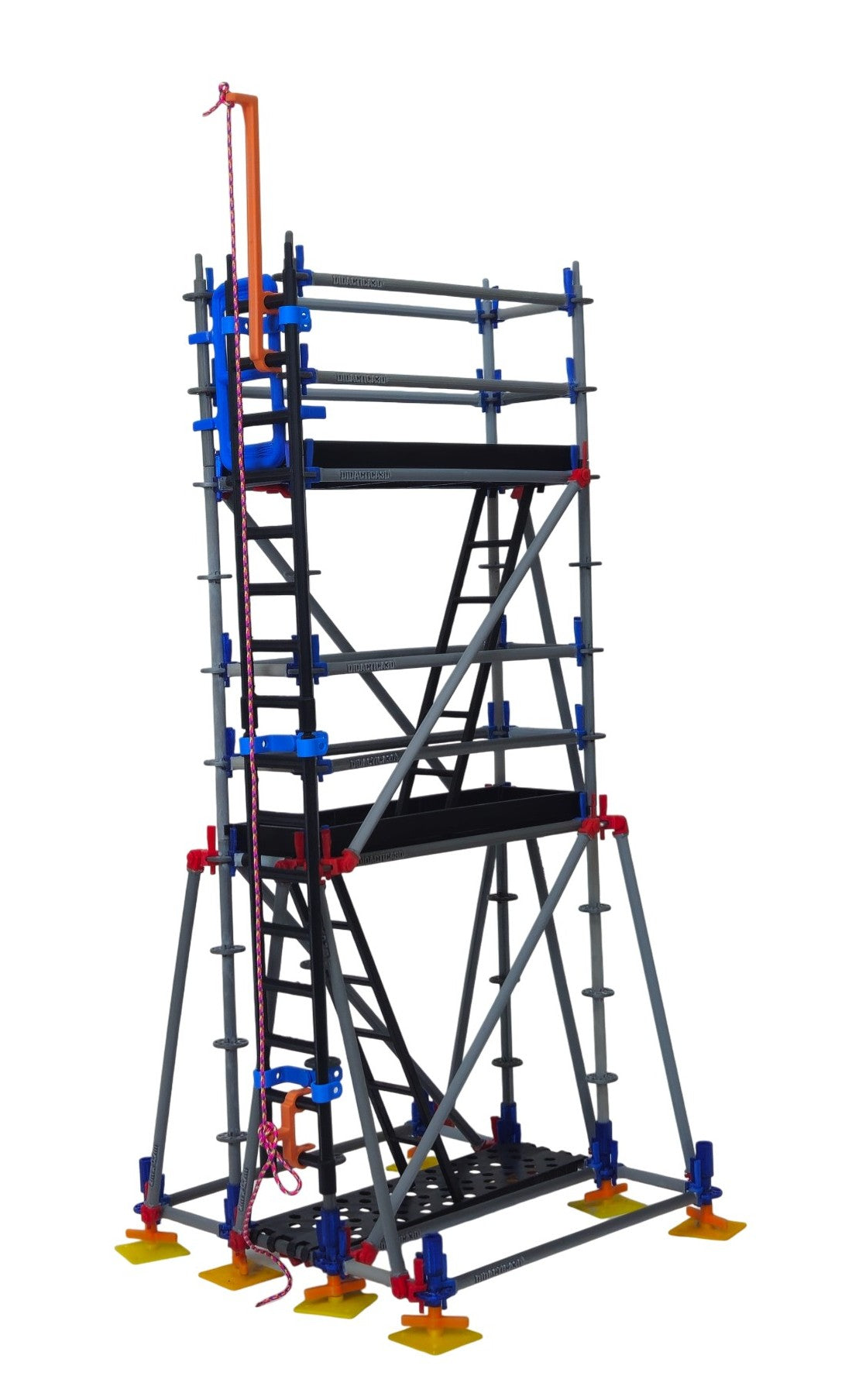 Small 3-Level Scaffolding Model with Side Reinforcements 